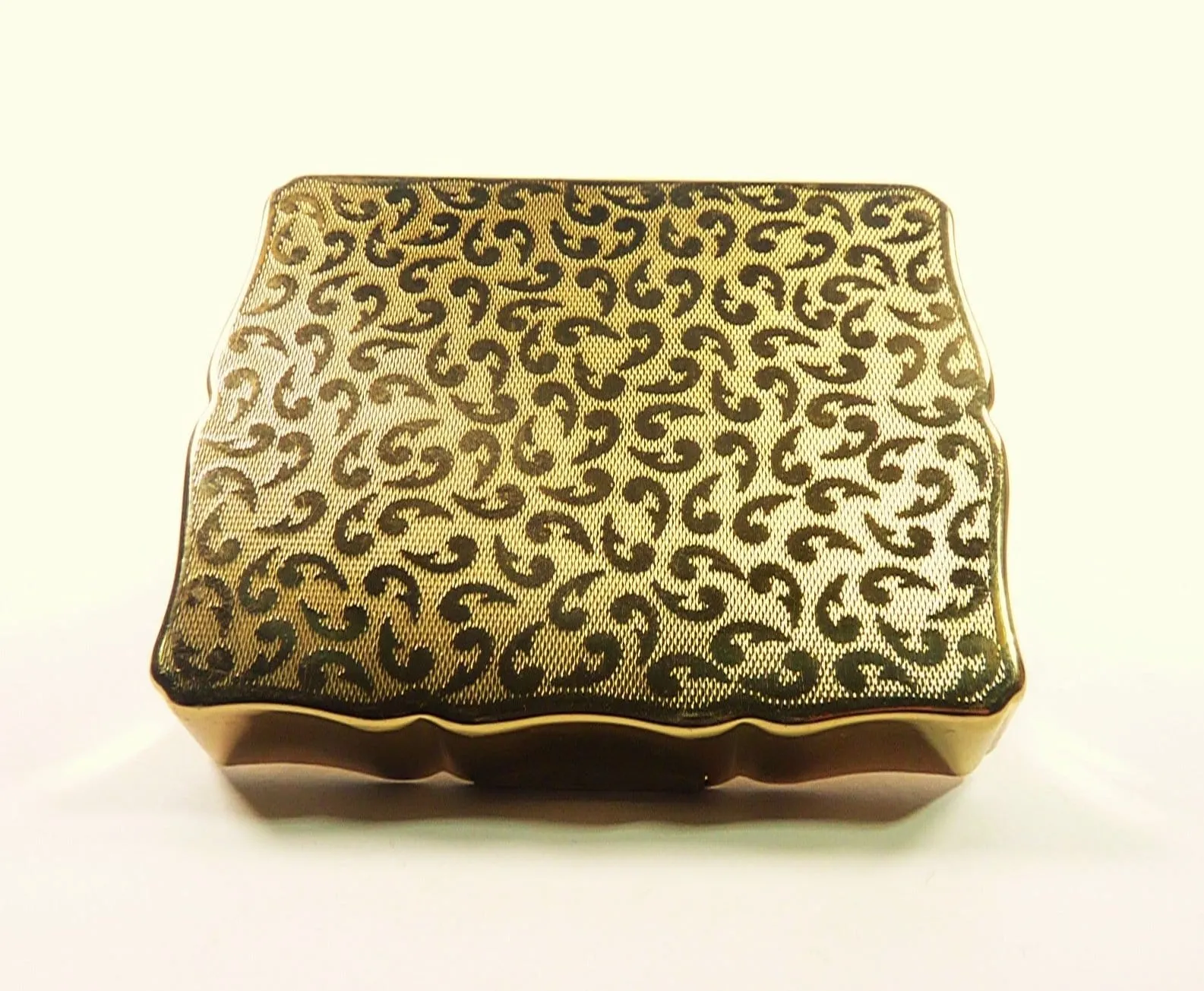 1950s Stratton Ballet Themed Musical Powder Box