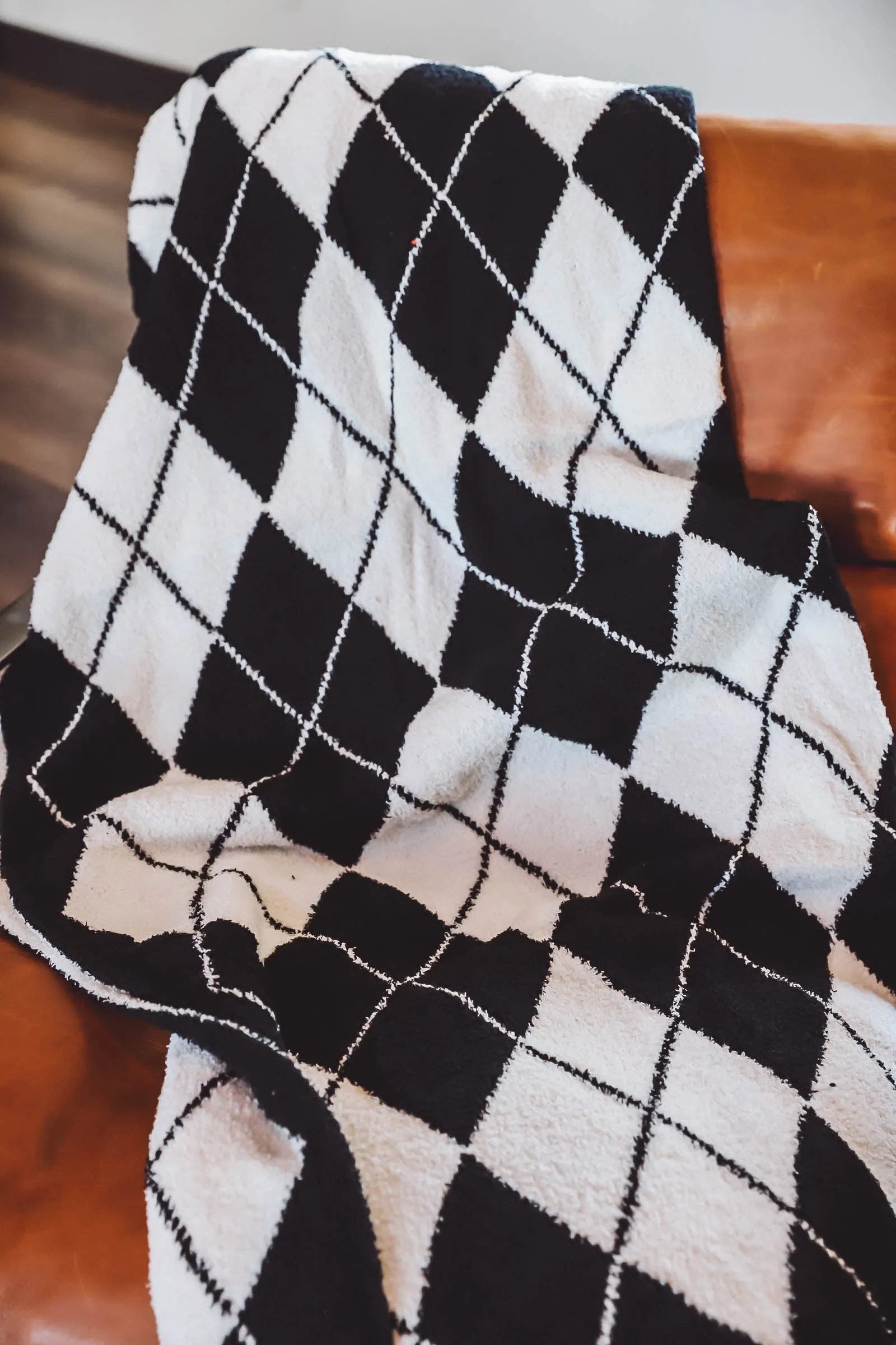 Argyle Throw Blanket-Black