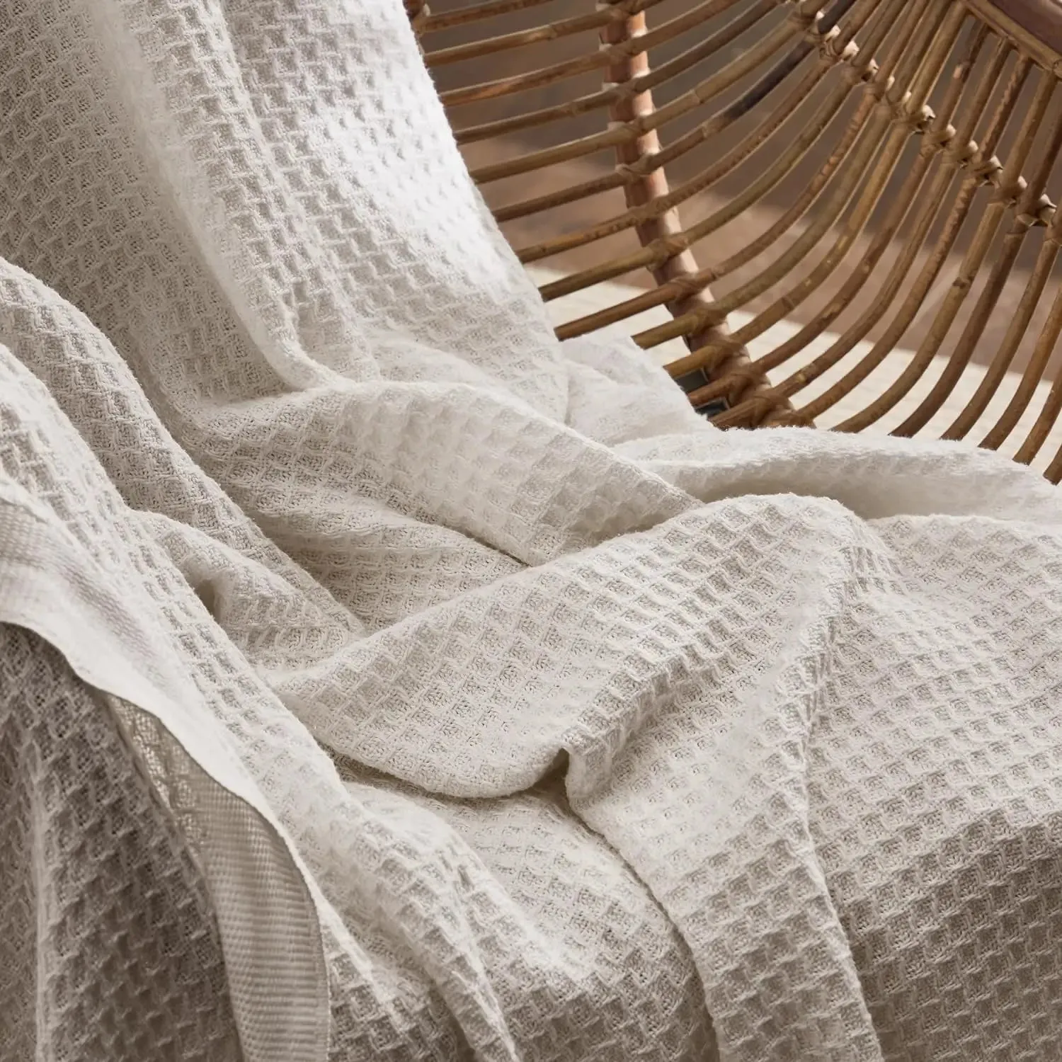 Bedsure 100% Cotton Waffle Weave Lightweight Blanket