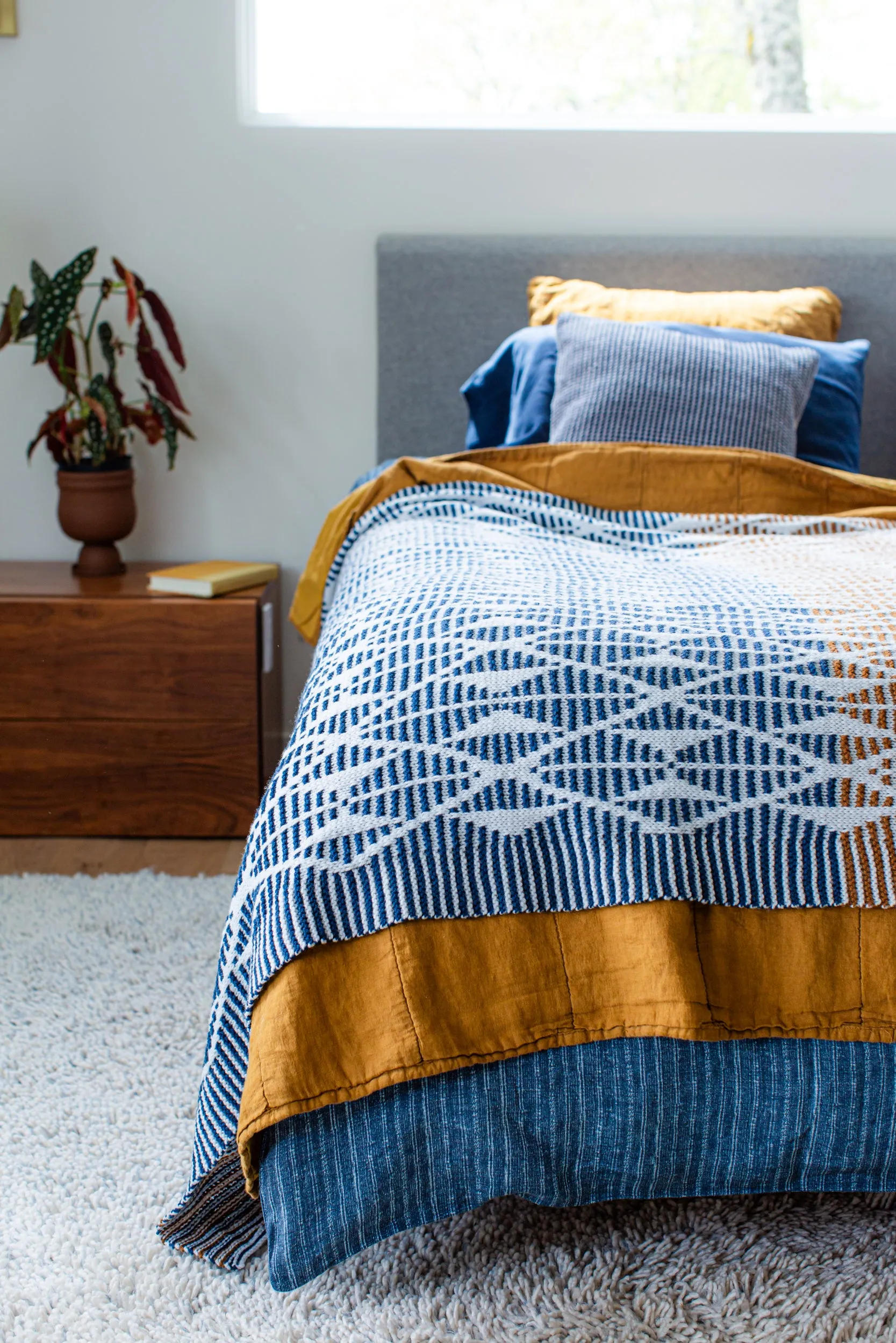 Brooklyn Tweed's Knit & Crochet Blankets
