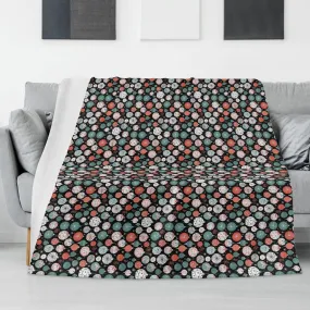 Colorful Ornament Horizontal Flannel Breathable Blanket 4 Sizes