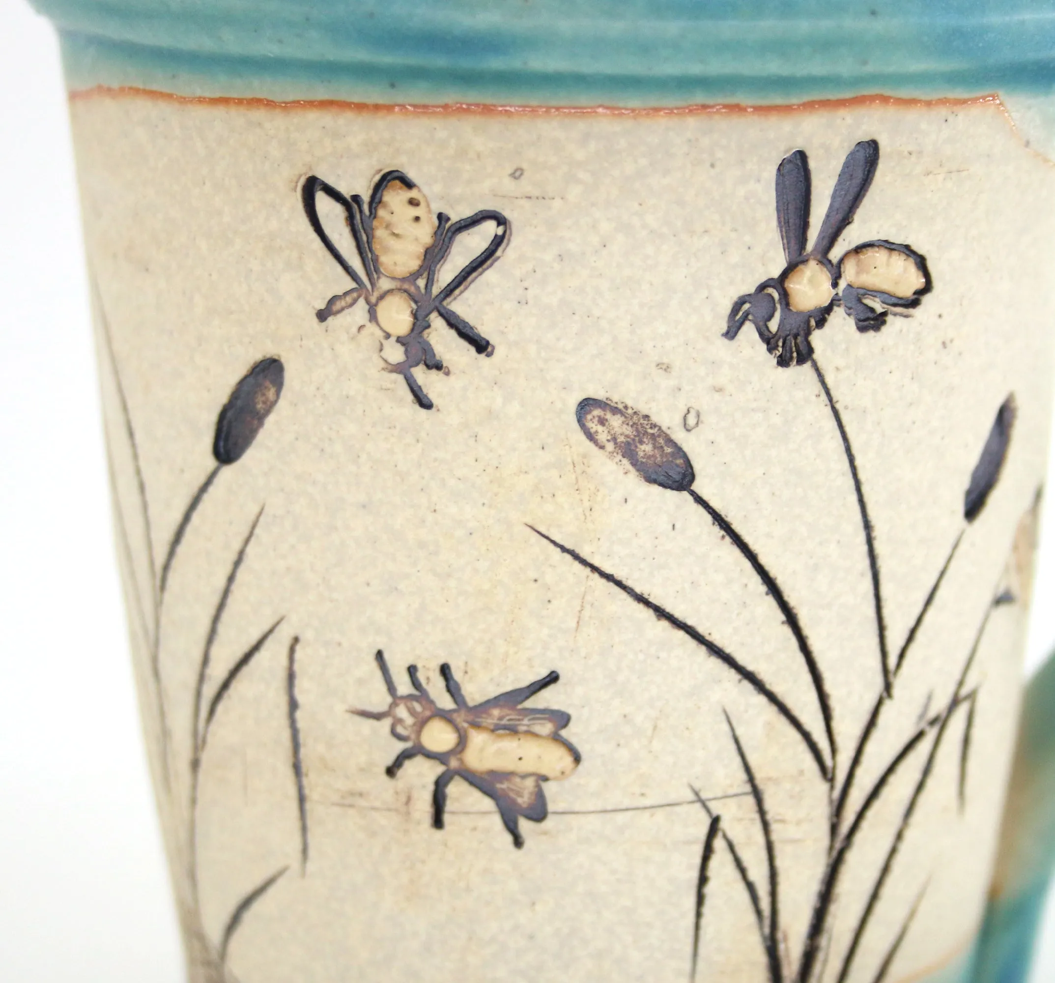 Hand Etched Wildlife Mug - Bees - Caribbean Blue