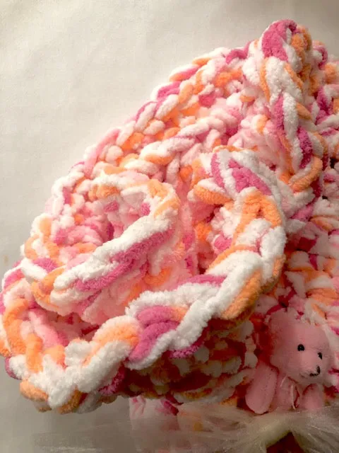 Ombre Polar Fleece Blanket w/Ruffle Edge
