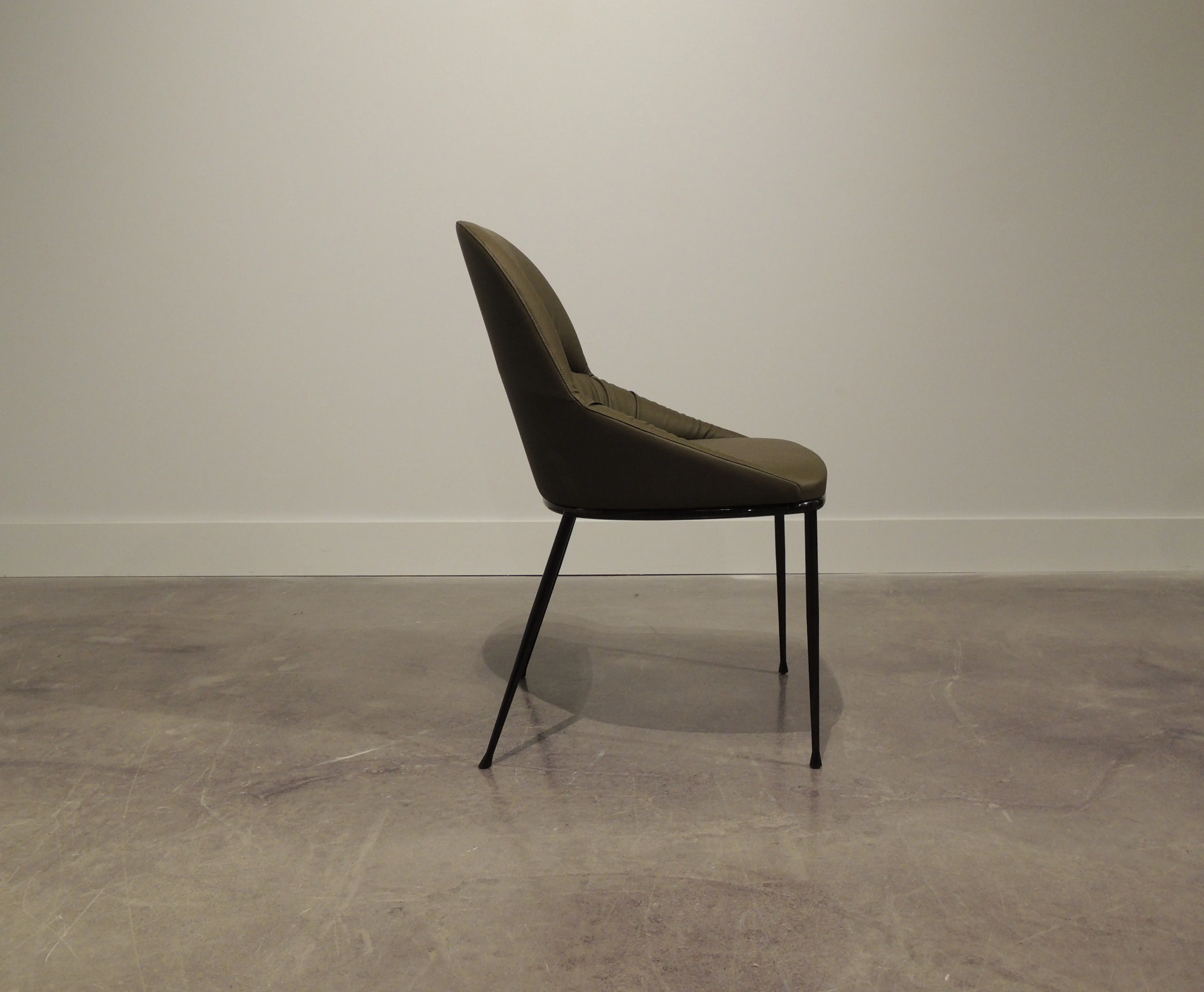 Queen Dining Chairs - Set of 6