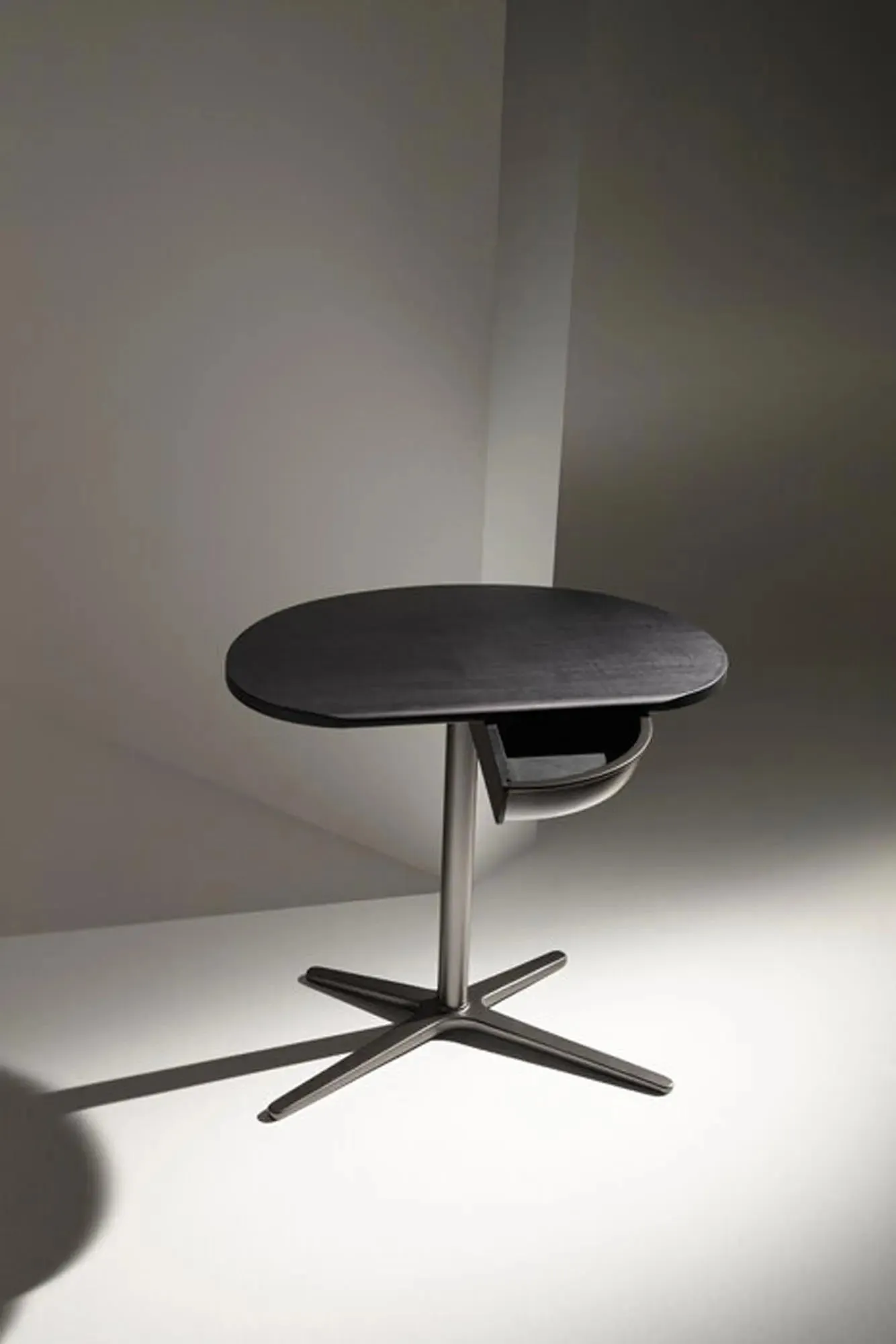 Sir Vito - Small Tables