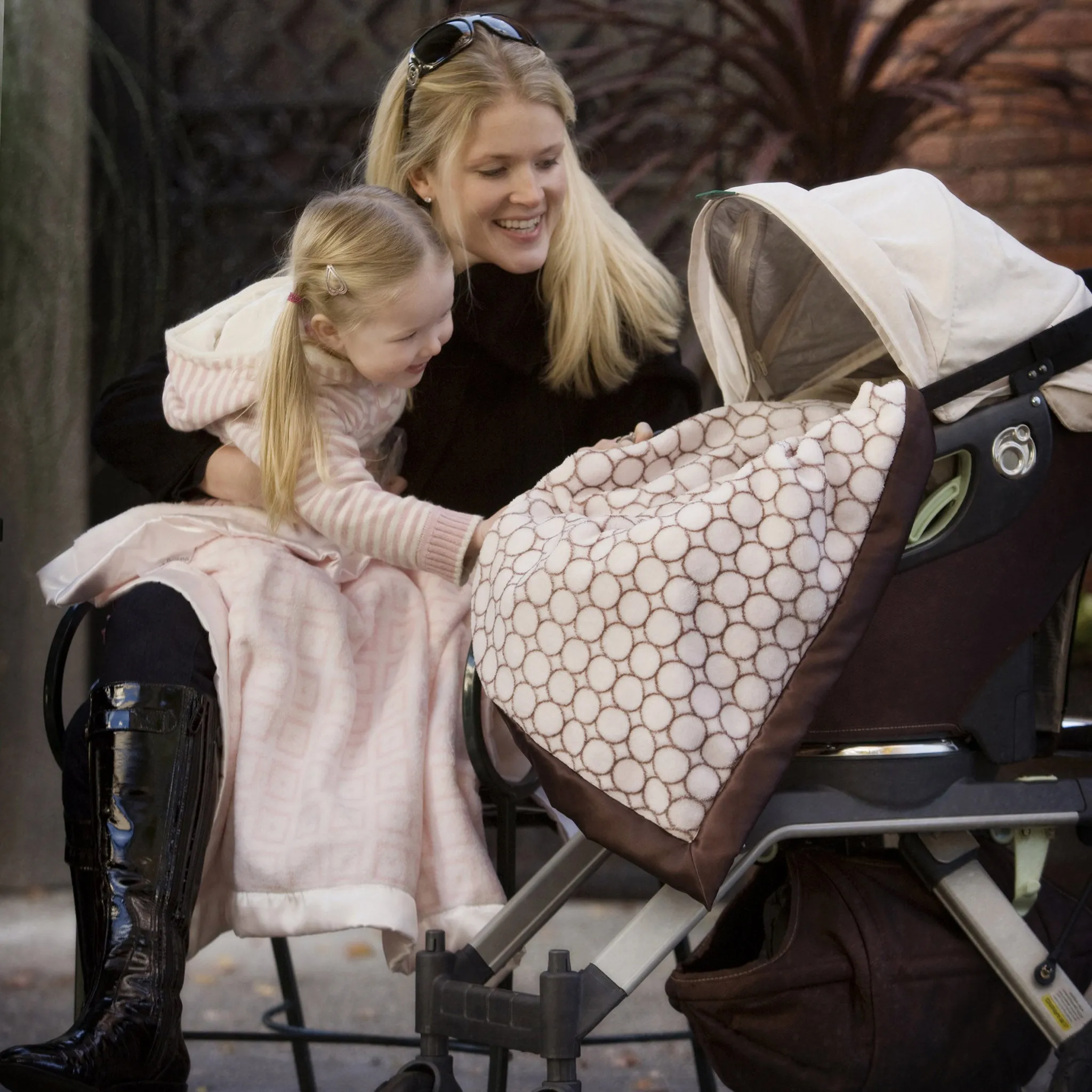 Stroller Blanket - Brown Mod Circles, Pastel Pink, Large, 30x40 inches